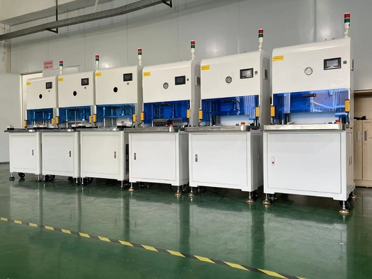 Automatische metalen 110V of 220V 0,4MPa stempelpunchmachine met freesverbindingen