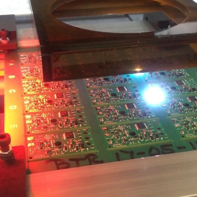 Offline laser PCB-afsplitsingsseparator 0,02 Precision 335mm