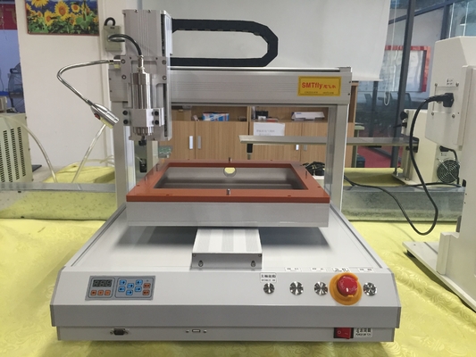 Desktop pcb router machine met eenvoudige programmering en hoge nauwkeurigheid