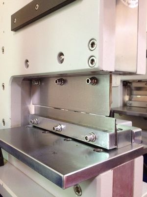 PCB V-Snijdmachine Korte Alum Board 200mm Afzonderlijke lengte