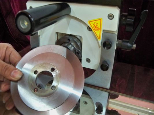 Economische handmatige pcb-snijmachine Snijdikte 0,6 ~ 3,5 mm
