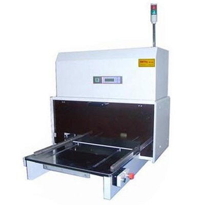 Professionele en veelzijdige PCB-punchmachine voor glad en nauwkeurig snijden
