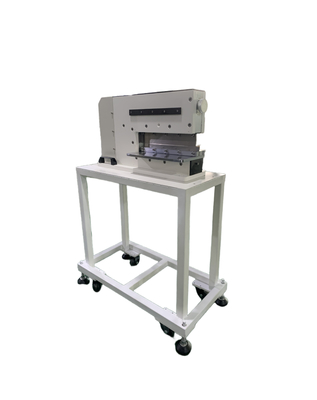Maximaal pcb-afsnijmachine met een lengte van 330 mm