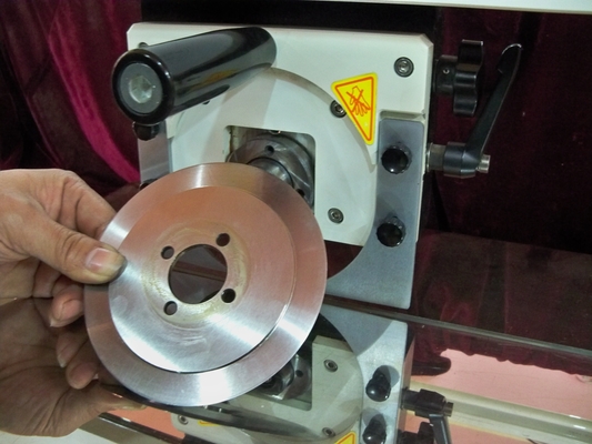 PCB-separatormachine voor handmatig PCB-afschilderen CWV-1M Pcb-afschilders
