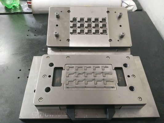 Het Metaal van PCB Depaneling het Stempelen het Bewerken de Matrijs van het Bladmetaal, PCB-Ponsen het Bewerken
