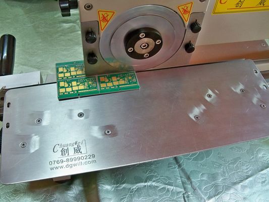 GMC 400mm/S V snijdt Cnc van de de Kringsraad van PCB Depanelizer Gedrukte Machine