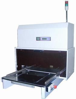 Veilig en gemakkelijk te bedienen CWVL PCB-punchmachine voor de elektronica-industrie
