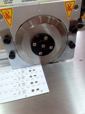 V de pre-Scorepcb Depanelizer van de Groefmcpcb Separator voor Geleide Aanstekende Fabriek